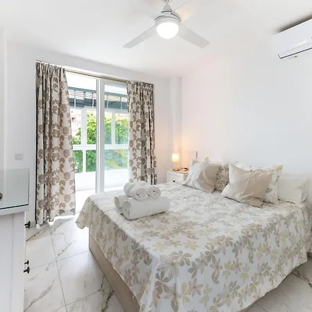 Apartment Vb Diana 2bdrs With Fantastic Sea Views *